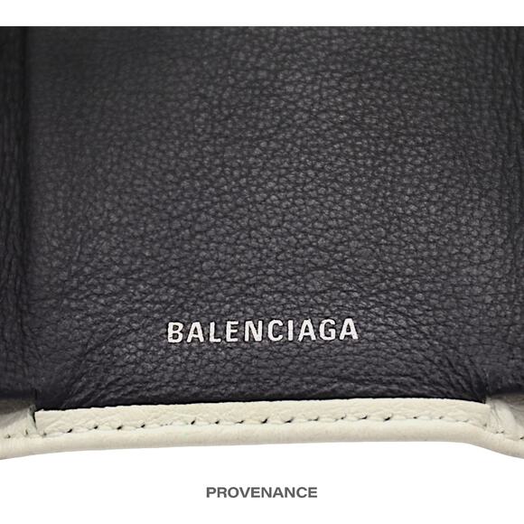 🔴 Balenciaga Logo Print Trifold Wallet - White - Picture 8 of 10
